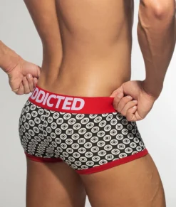 Addicted Geometric Trunk