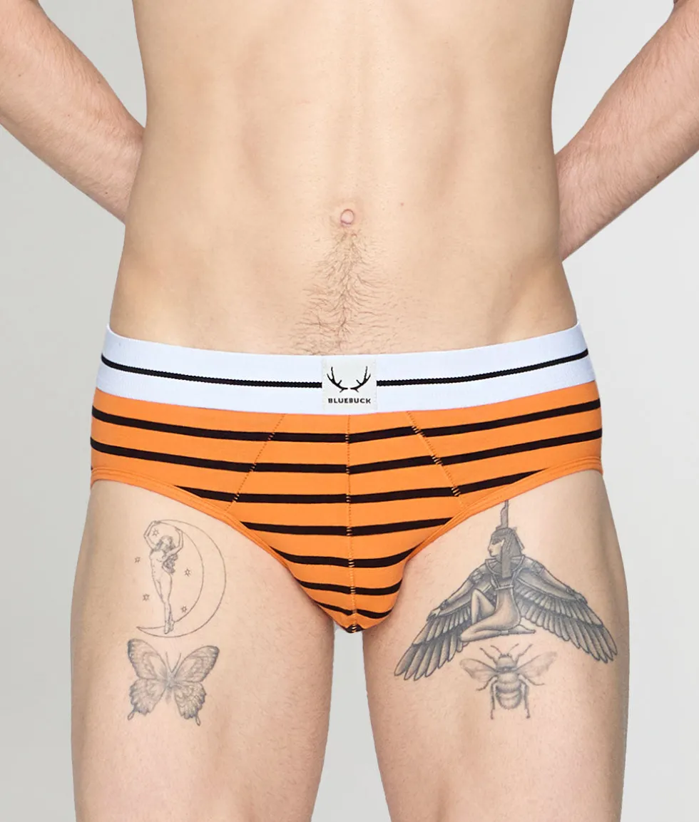 Bluebuck Nautical 25 Brief
