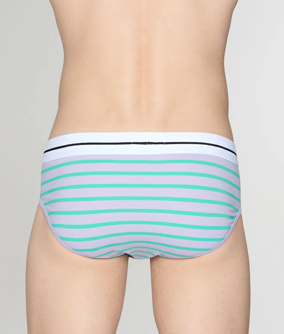 Bluebuck Nautical 25 Brief