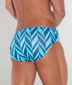 CODE 22 Cadaques Swim Brief