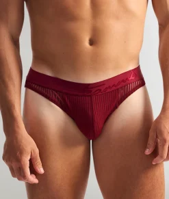Teamm8 Casanova Brief