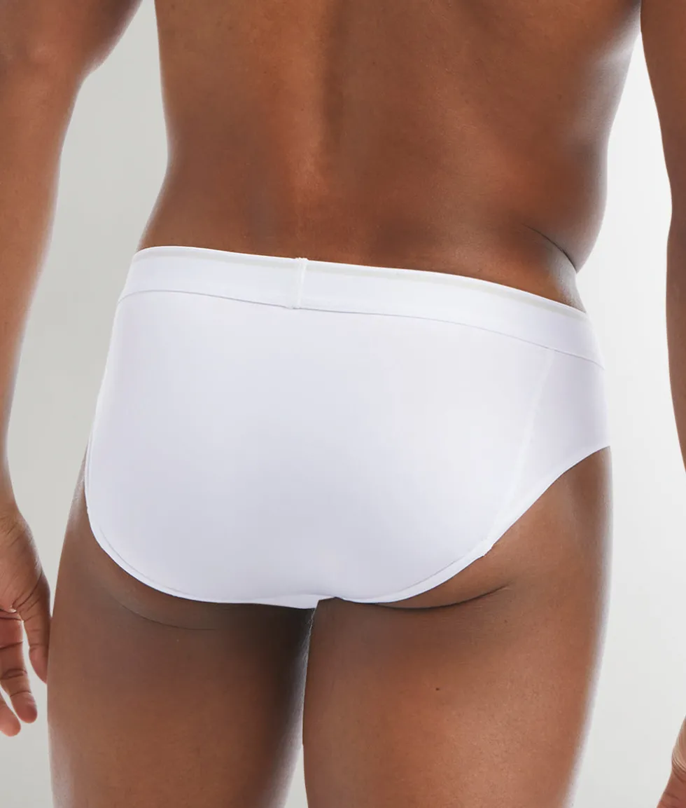 2(X)IST Electric Brief