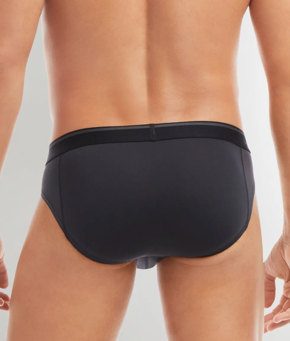 2(X)IST Electric Brief